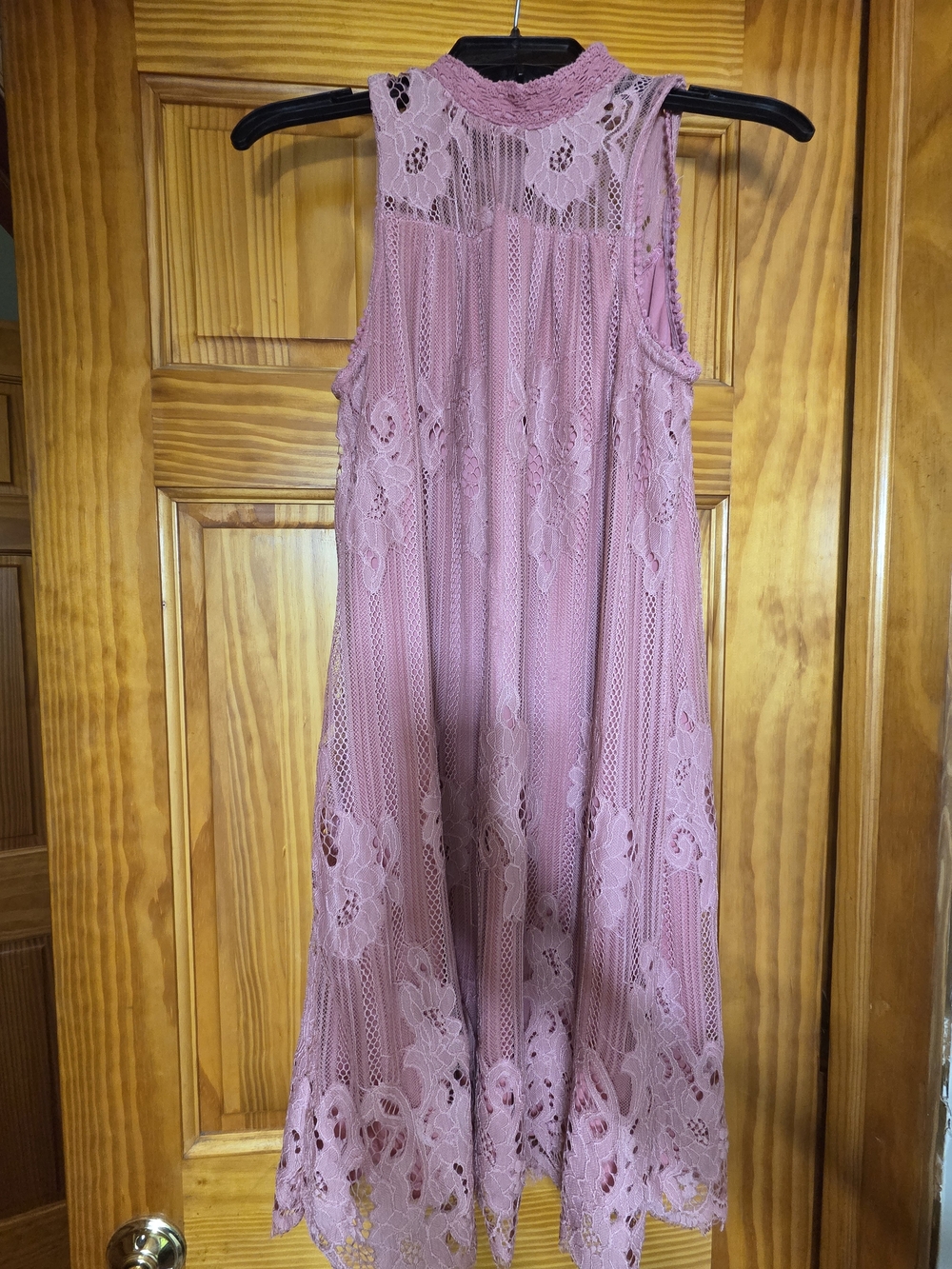 Sleeveless Pink Lace High-Neck Dress